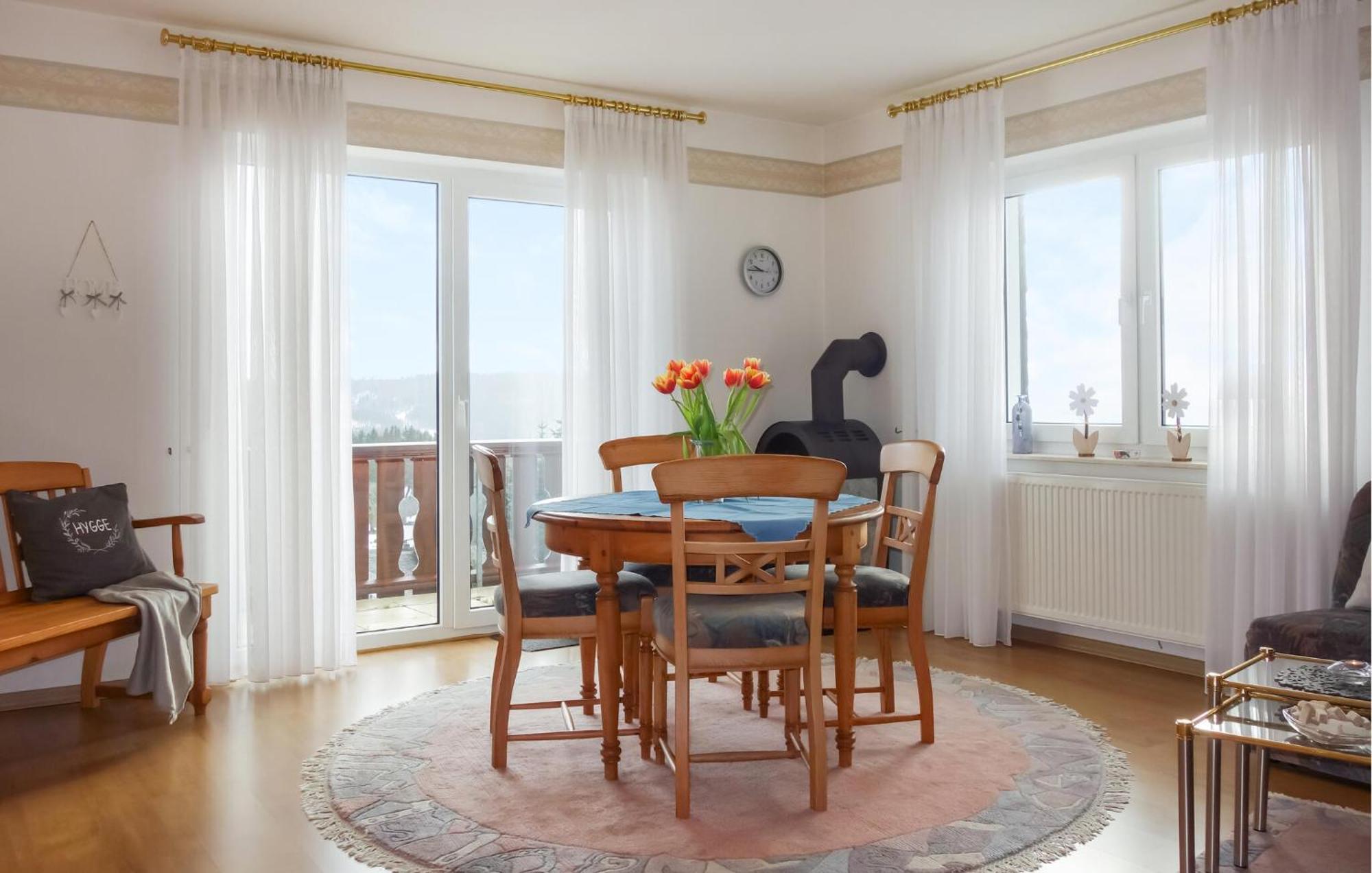 Apartment 1 Bedroom Awesome In Winterberg